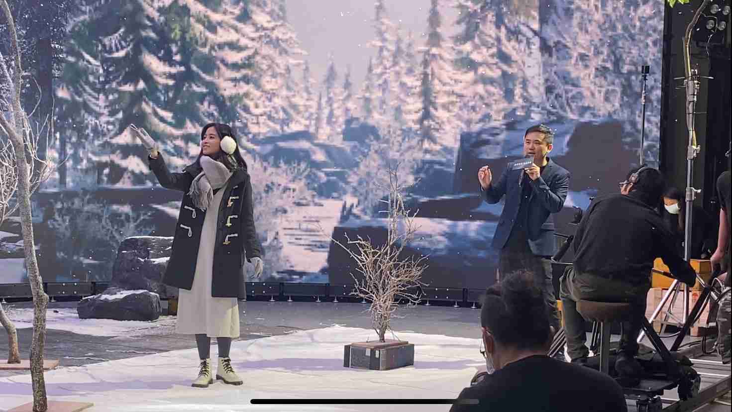 NG大舞台以ALED先进显屏技术，，，，与金马奖视觉特效团队“再现影像”携手合作打造LED虚拟摄影棚，，提供沉浸式表演体验，，，并精简拍摄成本与时间