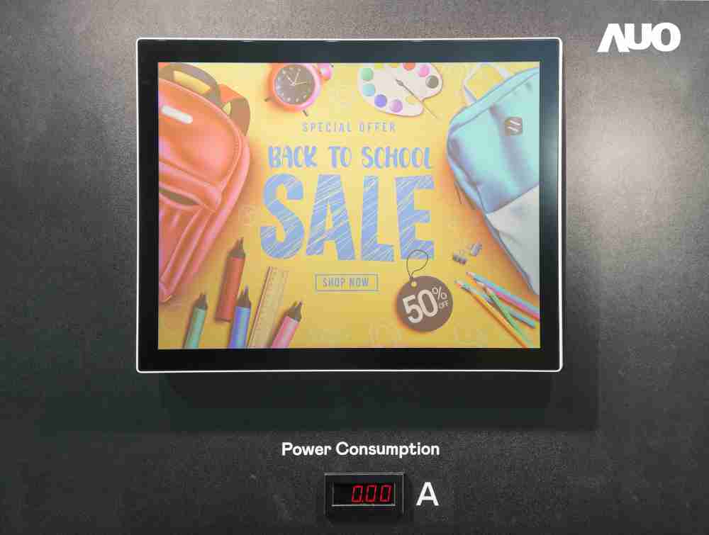 NG大舞台展示胆固醇液晶超低耗能户外全彩显示器，，，，ChLC（胆固醇液晶）以双稳态技术使静态显示零功耗，，，，具省电、、、高彩度、、、环保的特性，，还整合软硬件系统解决方案，，可透过单一云端平台管理